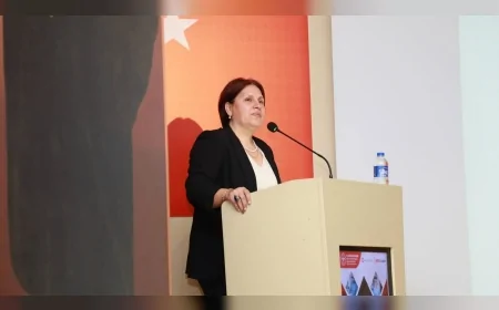 Ege Üniversitesi Öncülüğünde Kurulan ETAD Ebelik Tarihini Bilimsel Çalışmalarla Geleceğe Taşıyacak