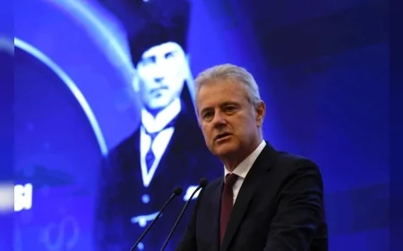 İzmir Ticaret Odası Yönetim Kurulu Başkanı Mahmut Özgener: “23 Nisan çocuklara duyulan güvenin en güçlü ifadesi”