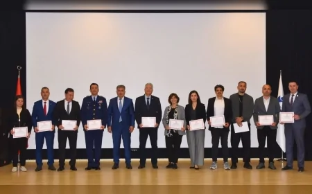 İzmir’de 11 Üniversitenin Katıldığı GSB Üni Cup Turnuvası Lansmanı Yapıldı