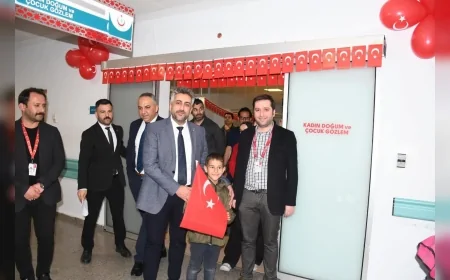 Çorum Hitit Üniversitesi Erol Olçok Eğitim ve Araştırma Hastanesi Başhekimi Doç. Dr. Muhammed Gömeç: “23 Nisan coşkusunu minik hastalarımızla paylaştık”