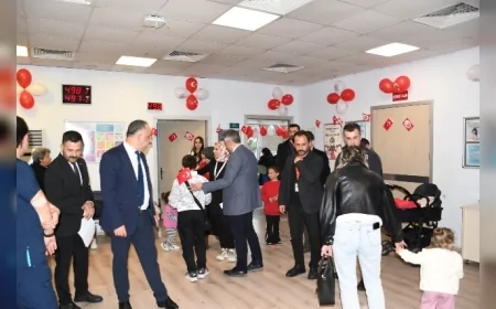 Çorum Hitit Üniversitesi Hastanesi Başhekimi Doç. Dr. Muhammed Gömeç: “Çocukların 23 Nisan sevincini acil serviste paylaştık”