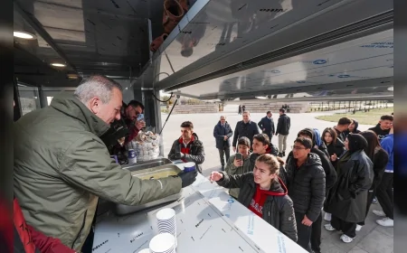Sivas Belediyesi Okullarda Güvenlik Sürecine Destek İçin Öğrencilere Günlük Sıcak İkram Başlattı