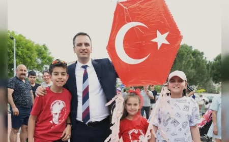 Bornova Belediye Başkanı Ömer Eşki: “23 Nisan coşkusunu Aşık Veysel’de birlikte büyütelim”