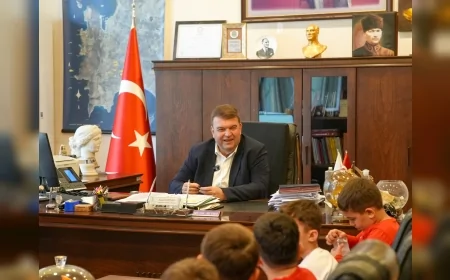 Seferihisar Belediye Başkanı İsmail Yetişkin: “Artık söz çocuklarda” diyerek Çocuk Meclisi çağrısı yaptı