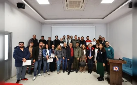 Denizli Büyükşehir Belediyesi Pet Shop Sahiplerine Yönelik Eğitim Programı Düzenledi