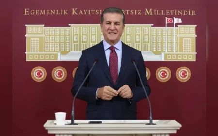 CHP Erzincan Milletvekili Mustafa Sarıgül: “Çocukları koruyamıyoruz, doyuramıyoruz, okutamıyoruz”