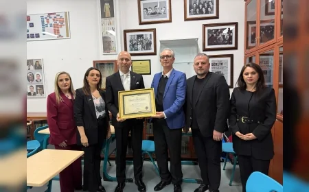 Balkan Vakfı Prof. Dr. Ergin Jable’ye Türk dili ve kültürüne katkıları için vefa beratı takdim etti