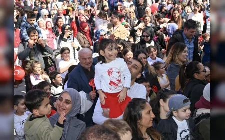 Yalova’da 23 Nisan Ulusal Egemenlik ve Çocuk Bayramı Meydanı Dolduran Etkinliklerle Kutlandı