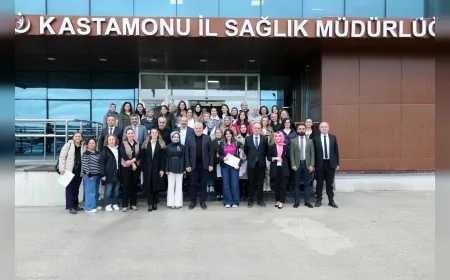 Kastamonu İl Sağlık Müdürü Dr. Fevzi Yavuzyılmaz: “Anne sütü bebek sağlığının temelini güçlendiriyor”