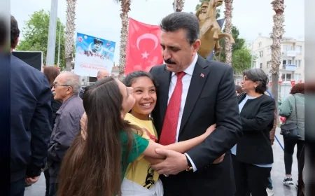 İzmir Dikili’de 23 Nisan kutlamaları bir hafta süren etkinliklerle sokaklara taştı