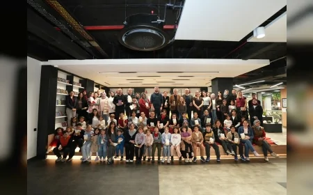 Denizli Büyükşehir Belediyesi 23 Nisan’da çocukları kitapla buluşturdu