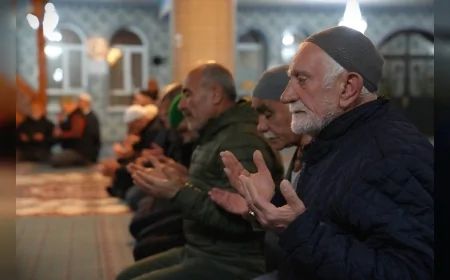 KEÇİÖREN BELEDİYE BAŞKANI DR. MESUT ÖZARSLAN: “MİLLETİMİZE BİR DAHA BÖYLE ACILAR YAŞATMASIN”