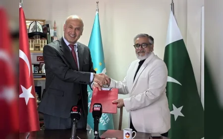 İbn-i Sina Enstitüsü ile Badar Expo Solutions arasında küresel sağlık ve yaşlılık iş birliği protokolü imzalandı