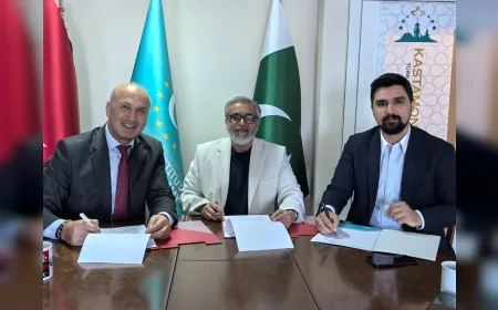 CUMHA, Karachi’de düzenlenecek Dünya Medya Forumu için uluslararası protokole imza attı