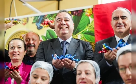 Manisa’da 486 Yıllık Mesir Geleneği İçin 10 Ton Macun Dualarla Hazırlandı