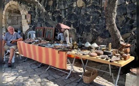 Nevşehir Belediyesi Antika Pazarı Nevşehir Kalesi’nde yeniden ziyaretçilerini ağırlıyor