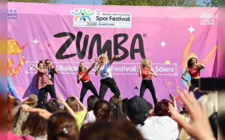 BURSA BÜYÜKŞEHİR BELEDİYESİ’NDEN DÜNYA DANS GÜNÜNE ÖZEL ZUMBA ETKİNLİĞİNE YOĞUN KATILIM