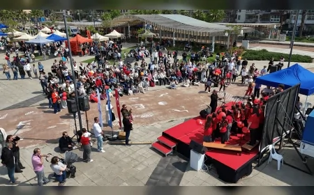 İzmir Konak’ta 23 Nisan Çocuk Şenliği Karantina Meydanı’nda yoğun katılımla kutlandı