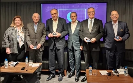 ESİAD’DA DUAYEN İSİMLER TECRÜBELERİNİ PAYLAŞTI ORTAK AKIL VURGUSU ÖNE ÇIKTI