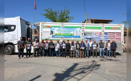 AYDIN BÜYÜKŞEHİR BELEDİYE BAŞKANI ÖZLEM ÇERÇİOĞLU GERMENCİK’TE ÜRETİCİLERE YEM DESTEĞİ SAĞLADI