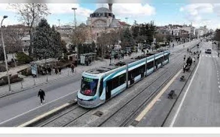 MALTEPE BELEDİYESİ BAĞLARBAŞI’NDA KAPSAMLI BAHAR TEMİZLİĞİ ÇALIŞMASI YÜRÜTÜYOR