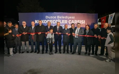 DÜZCE BELEDİYE BAŞKANI FARUK ÖZLÜ: “BU ŞEHRİ BİR ÜST KALİTE SEVİYESİNE ÇEKMEYE KARARLIYIZ”