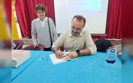 MİLLÎ EĞİTİM BAKANLIĞI PROJESİ KAPSAMINDA YAZAR MEHMET ÖZTÜRK ÇORUM’DA ÖĞRENCİLERLE BULUŞTU