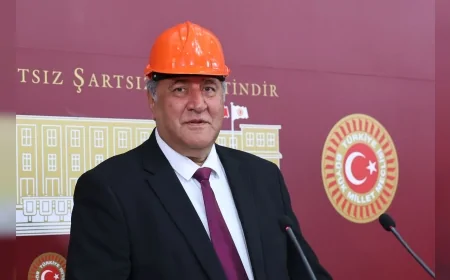 CHP Niğde Milletvekili Ömer Fethi Gürer: “1 Mayıs işçinin bayramıysa işçi Taksim’de olmalıdır”