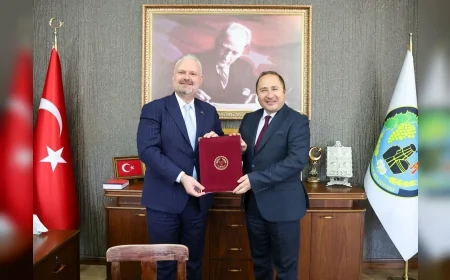 İzmir Bakırçay Üniversitesi ile Menemen Belediyesi arasında kapsamlı iş birliği protokolü imzalandı