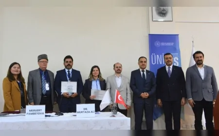 Ege Üniversitesi’nde Türk Dünyası Medyası Paneli Düzenlendi Ortak Yayıncılık ve Dezenformasyonla Mücadele Masaya Yatırıldı