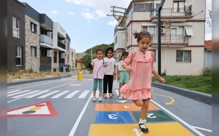 İzmir Buca Belediyesi’nin 47 Mahalle 47 Çocuk Oyun Sokağı Projesi Türkiye’ye örnek gösterildi