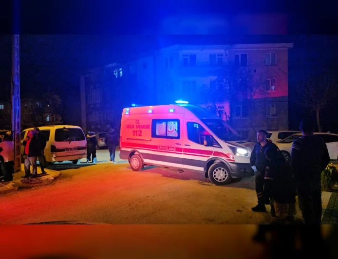 Çorum’da benzin bidonu alev aldı üç kişi yaralandı