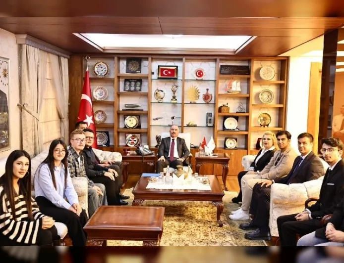 Çorum Valisi Ali Çalgan: “Kamu yönetiminde adalet ve vatandaş odaklılık temel ilke olmalı”