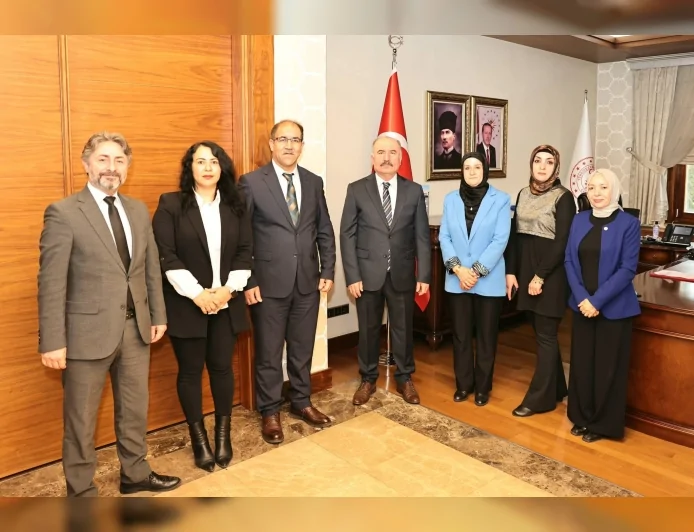 Çorum Valisi Ali Çalgan: “Otizmli bireyler toplumsal hayatın her alanında yer alabilir”