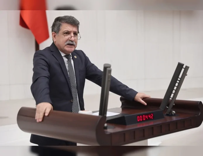 CHP Kocaeli Milletvekili Prof. Dr. Mühip Kanko: “Gıda sahtekârlığı topluma ihanettir, ağır cezalar uygulanmalı”