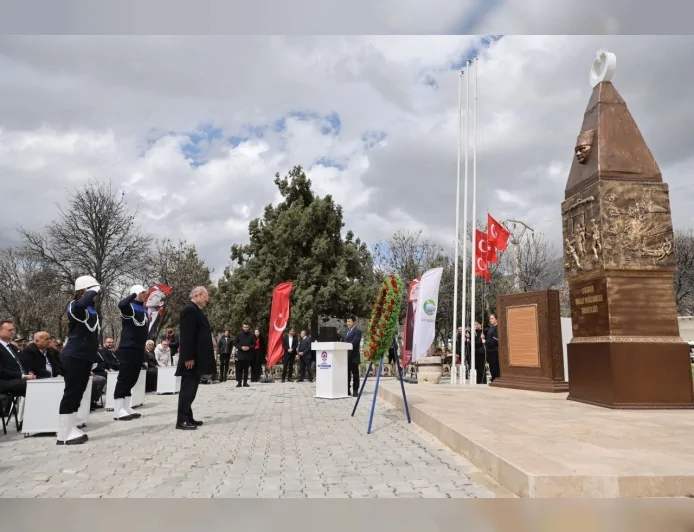 DENİZLİ BÜYÜKŞEHİR BELEDİYESİ ÇİVRİL CABAR KATLİAMININ 105 YILINDA 83 ŞEHİDİ TÖRENLE ANDI