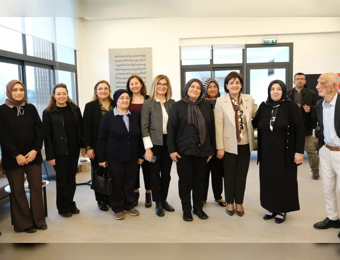 Süreyya Yavuz Hanımefendi: “Büyüklerimize gösterilen ilgi toplumumuzun en kıymetli değeridir”