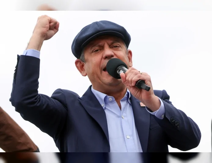 CHP Genel Başkanı Özgür Özel Kütahya’da: “Yaz Gelmeden Sandığı Koy, Millet Kararını Versin”
