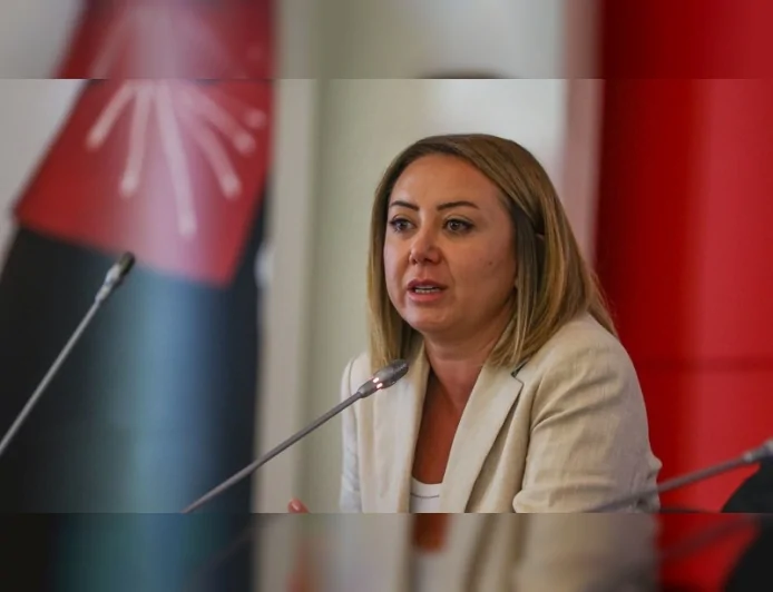 CHP Genel Başkan Yardımcısı Gül Çiftci Binici: “Savunma susturulduğunda adalet susar”