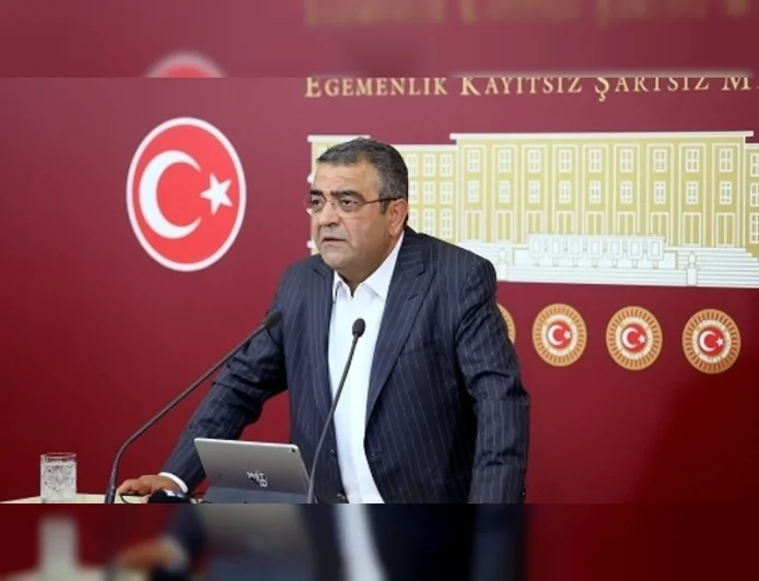 CHP Genel Başkan Yardımcısı Av. Sezgin Tanrıkulu elektrik ve doğalgaz zamlarını TBMM gündemine taşıdı