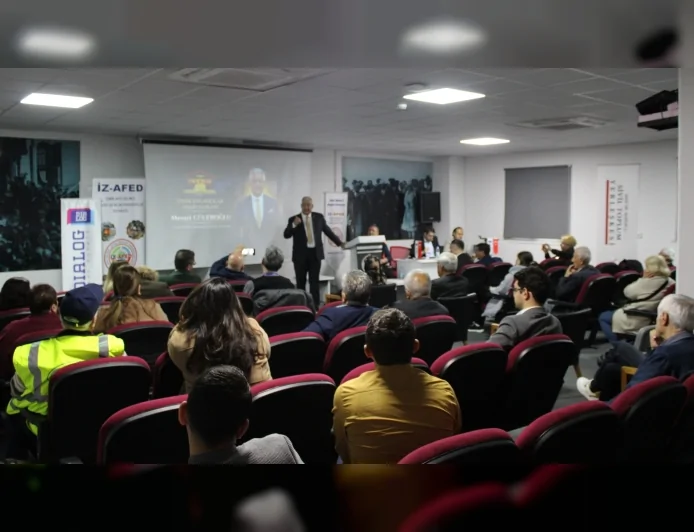 İZ-AFED’in İzmir’de düzenlediği deprem ve kentsel dönüşüm etkinliğinde bilimsel uyarılar öne çıktı