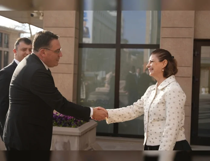 CHP Genel Başkan Yardımcısı Yankı Bağcıoğlu Eskişehir’de Başkan Ayşe Ünlüce ile savunma politikalarını görüştü!