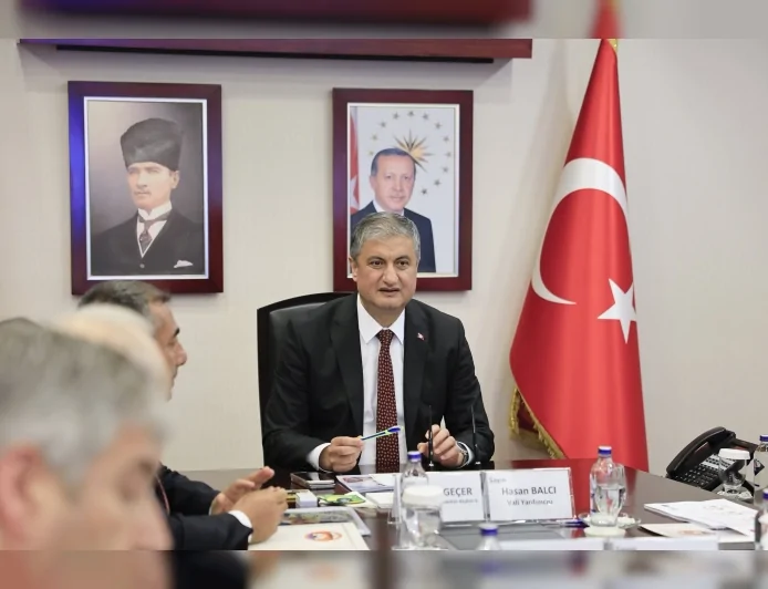 ADANA VALİSİ MUSTAFA YAVUZ: “ACISIYLA TATLISIYLA 10. YIL, ON’CA LEZZET İLE DÜNYA VİTRİNİNE ÇIKIYORUZ”