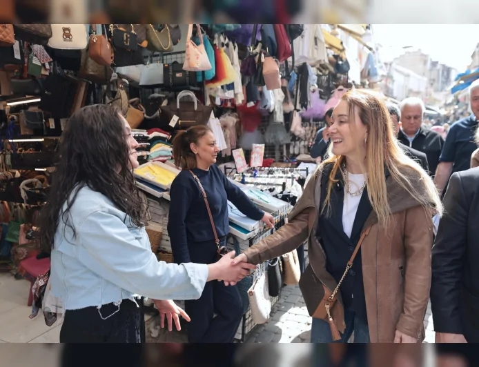 KONAK BELEDİYE BAŞKANI NİLÜFER ÇINARLI MUTLU: “KEMERALTI EN BÜYÜK ZENGİNLİKLERİMİZDEN BİRİ”