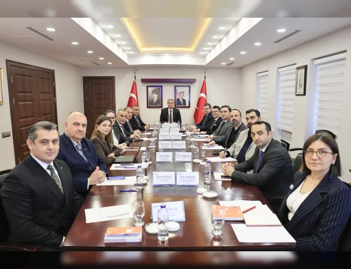 ADANA VALİSİ MUSTAFA YAVUZ: “ŞEHRİMİZİ KÜRESEL TURİZM ROTASINA DAHİL ETMEYİ HEDEFLİYORUZ”