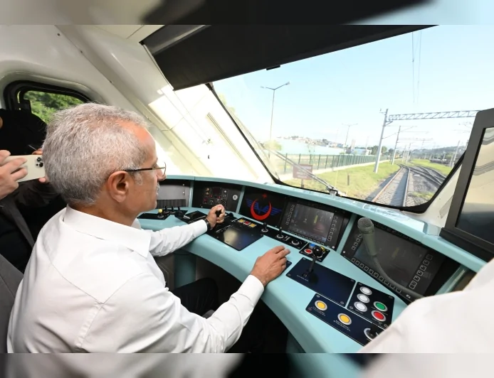 Ulaştırma ve Altyapı Bakanı Abdulkadir Uraloğlu: “8 yılda Başkentray ile 140,3 milyon yolcu taşıdık”