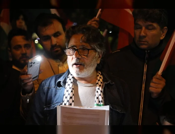 ADANA İHH BAŞKANI MAHMUT ERASLAN: “İSRAİL’İN YAYILMACI POLİTİKALARINA DUR DENİLMEZSE HEDEF TÜRKİYE OLABİLİR”