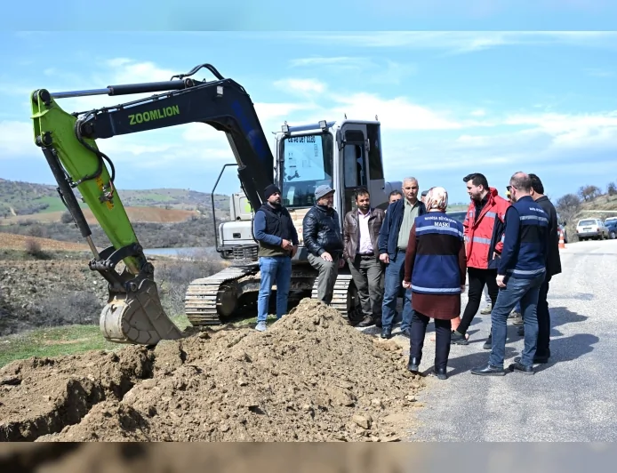 Manisa Büyükşehir Belediye Başkanı Besim Dutlulu: “Kula’da 10 yıllık taşıma su çilesini bitiriyoruz”