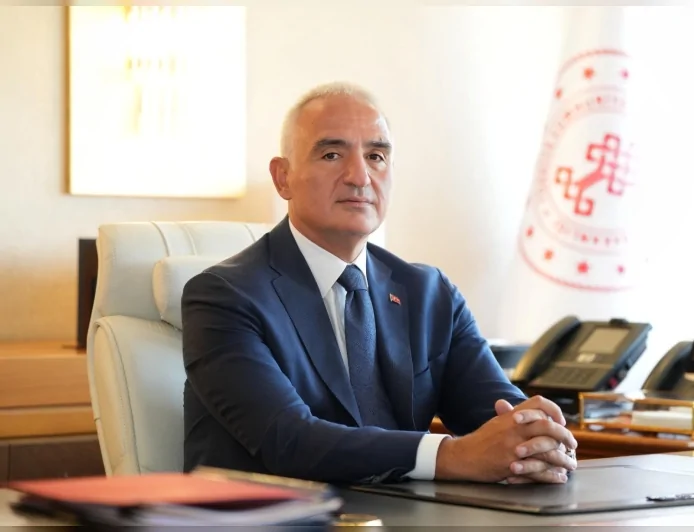 Kültür ve Turizm Bakanı Mehmet Nuri Ersoy: “Smyrna Kökenli Tarihî Eseri ABD’den İade Ettik”