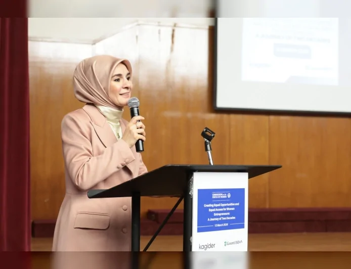 Aile ve Sosyal Hizmetler Bakanı Mahinur Özdemir Göktaş: “Nisan ayı için 1 milyar 827 milyon lira SED ödemesini hesaplara yatırdık”